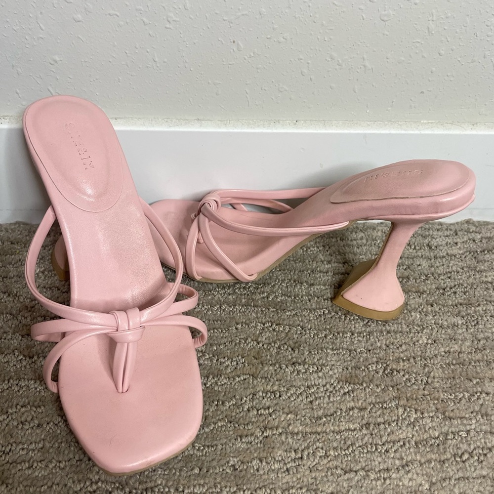 Pink heels